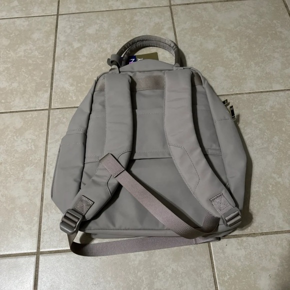 Open Story Signature Commuter Backpack - Picture 6 of 7